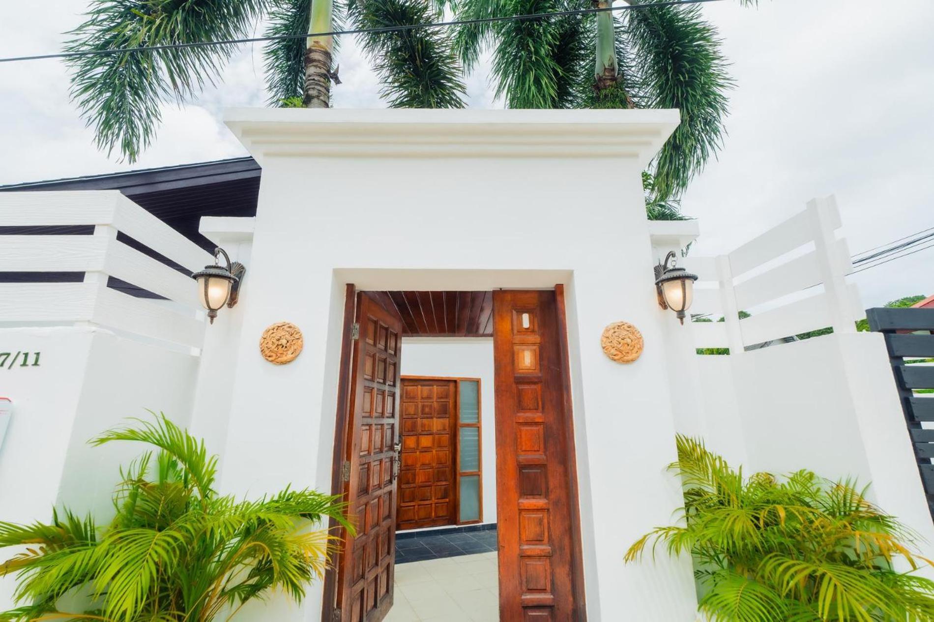 Jasmine Pool Villa In Nai Harn Rawai Exterior foto