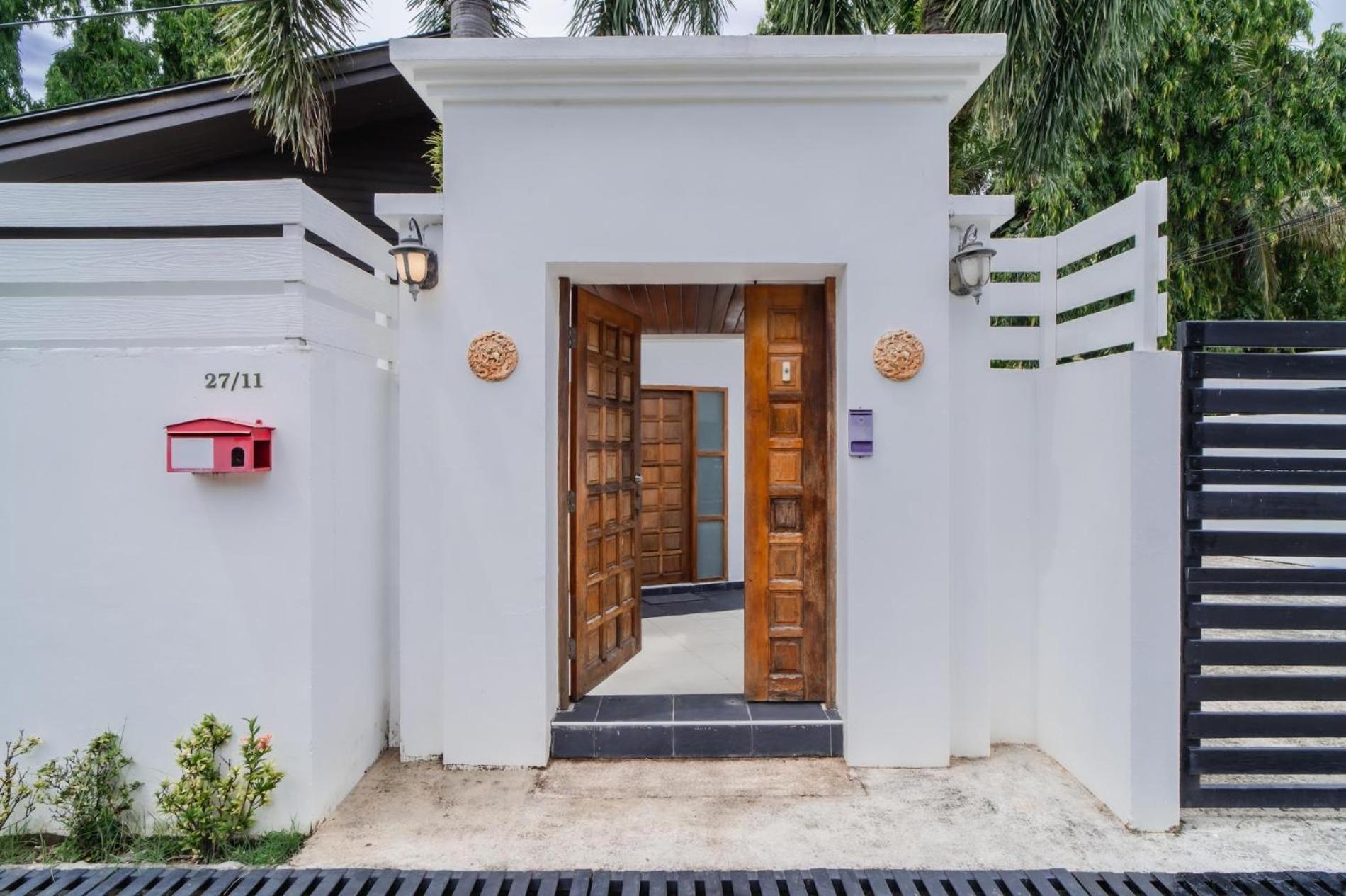 Jasmine Pool Villa In Nai Harn Rawai Exterior foto